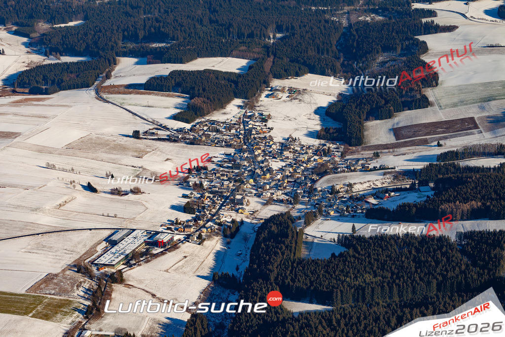 Das Luftbild der Stadt Teuschnitz wurde 2019 vom Flugzeug heraus erstellt (keine Drohne) Aufnahmehöhe ca.400 Meter- hohe Auflösung- beste Druck-Qualität garantiert!