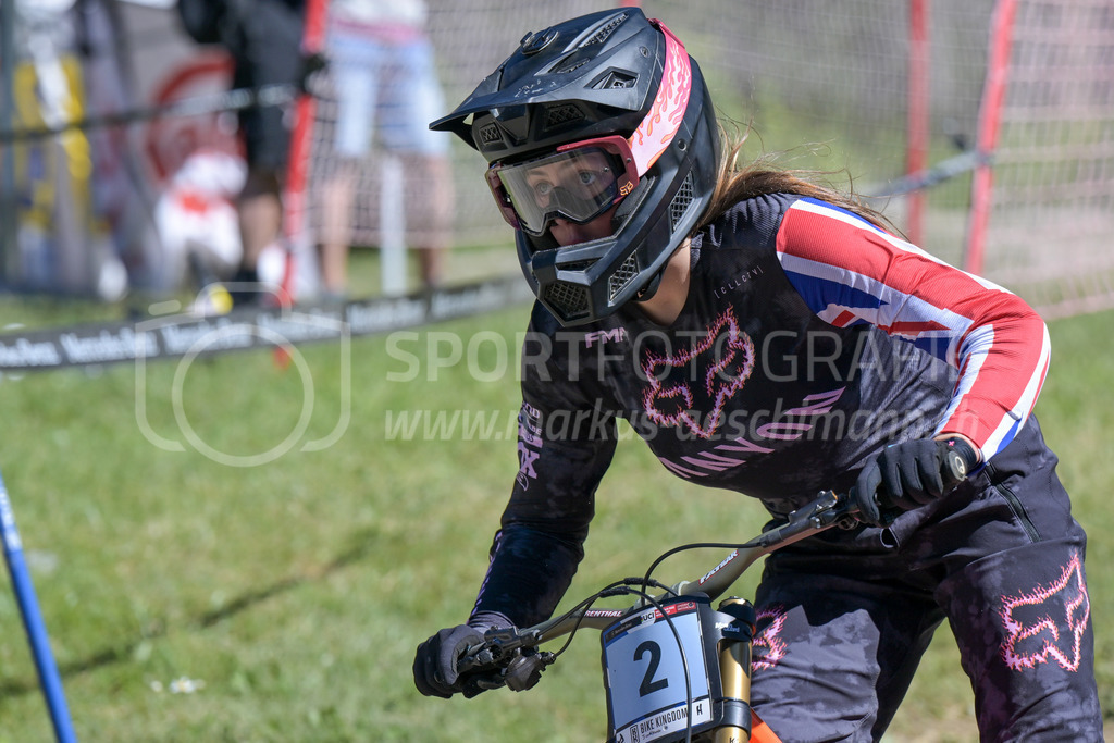 UCI Mountain Bike World Cup Lenzerheide 2022 - Downhill - 9. July 2022 | UCI Mountain Bike World Cup Lenzerheide 2022 - Downhill
Bike Kingdom, Lenzerheide
Bild: Sportfotografie Markus Aeschimann | www.markus-aeschimann.ch - Realisiert mit Pictrs.com