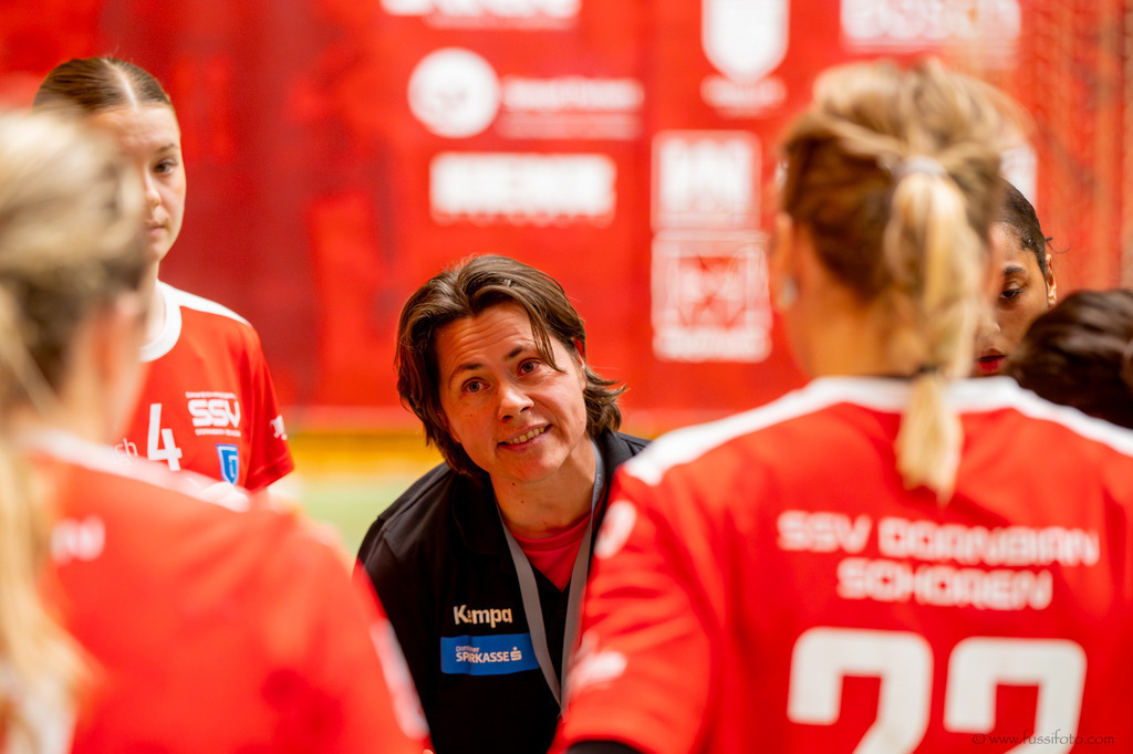 DSC_5990 | "Fussifoto.com – Ihr Ansprechpartner für hochwertige Fotografie! Entdecken Sie kreative Bilder und professionelle Dienstleistungen. Kontaktieren Sie uns für Ihre Projekte!"