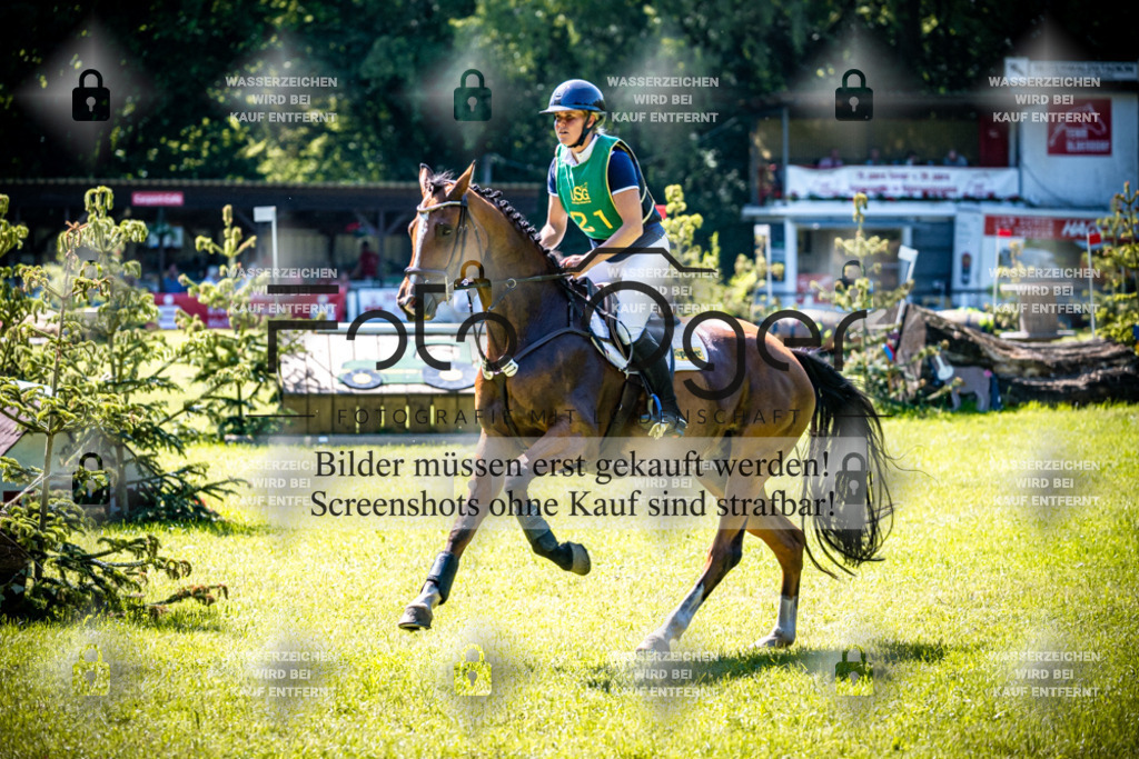 A1_Vielseitigkeitsturnier Melle Oldendorf-15c-0266 | Entdecke hochwertige Reitturnierfotos von Foto Oger. Professionell, emotional und authentisch – jetzt Lieblingsmomente im Shop bestellen.Deutschlandweite Turnierfotografie. - Realisiert mit Pictrs.com