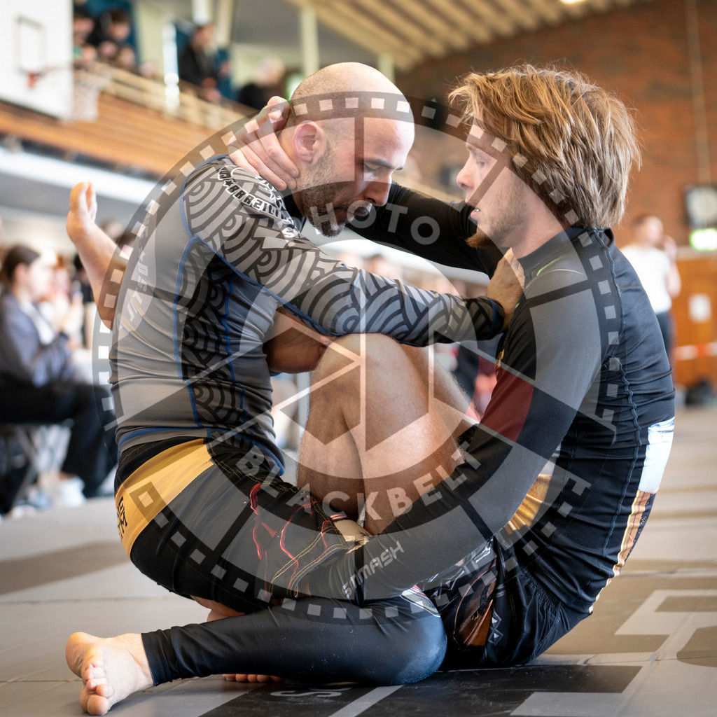 20240309PBB4367 | Fighters compete during the International Luta Livre (ILLCS) Spring Championship in Hannover, Germany, on March 9, 2024.