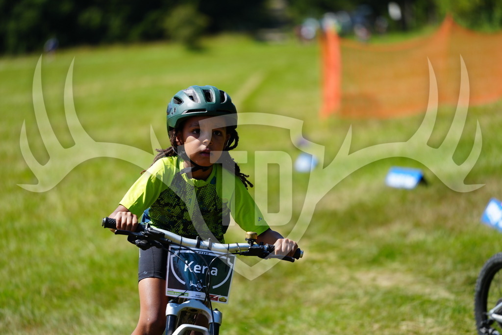 FC101403 | Fotogalerie der Treibjagd im Dunkelwald - Dein MTB Etappenrennen im Erzgebirge - Realisiert mit Pictrs.com