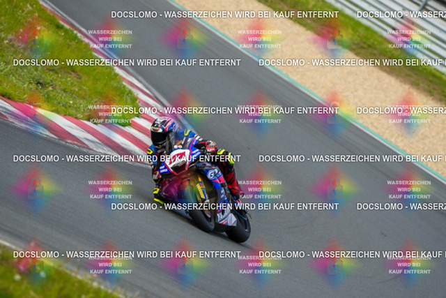2026_05_10_PBK_42373_LRX | Sportfotografie; SlowMotion; Video; Rennstrecke; Hafeneger; Speer; Racing; RSE; BMW; CBO; Trackday; Motorsportarena; Hockenheimring; Brno; Most; Barcelona; Valencia
