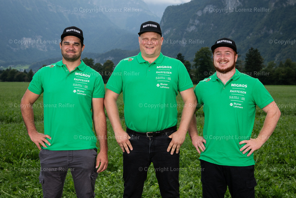 Schwingen -  ESAF Team NOSV 2025 | Mollis, 22.8.25, Schwingen - ESAF Team NOSV.Kanton Schaffhausen mit Betreuer