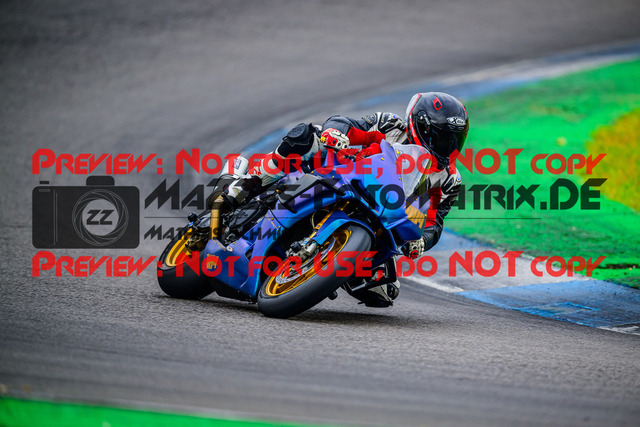 MaZZes_FotoMatrix_240614_6007705_5007 | ROT