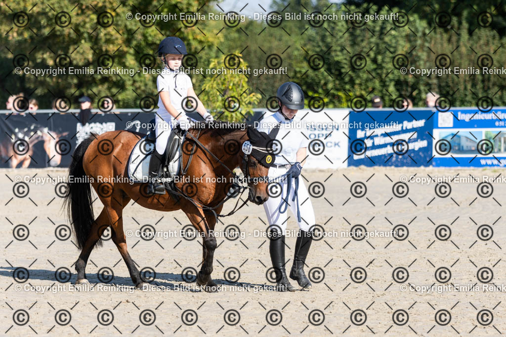 CL5A0284 | Emilia Reinking Fotografie - Realisiert mit Pictrs.com