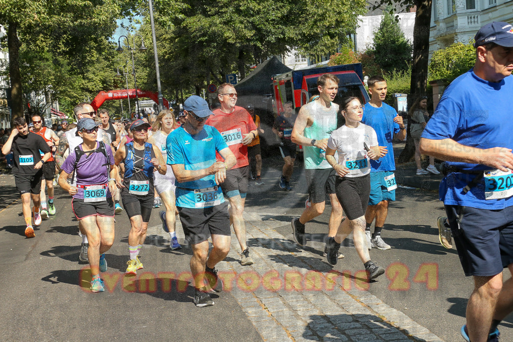 250621_1000_EX1_1193 | Sportfotografie im Rhein-Sieg Kreis, Köln, Bonn, NRW, Rheinland Pfalz, Hessen, etc. Unser Tätigkeitsfeld umfasst den Laufsport vom Volkslauf über den Marathon, Duathlon, Triathon bis zum Ultralauf wie Kölnpfad Ultra oder Schindertrail.