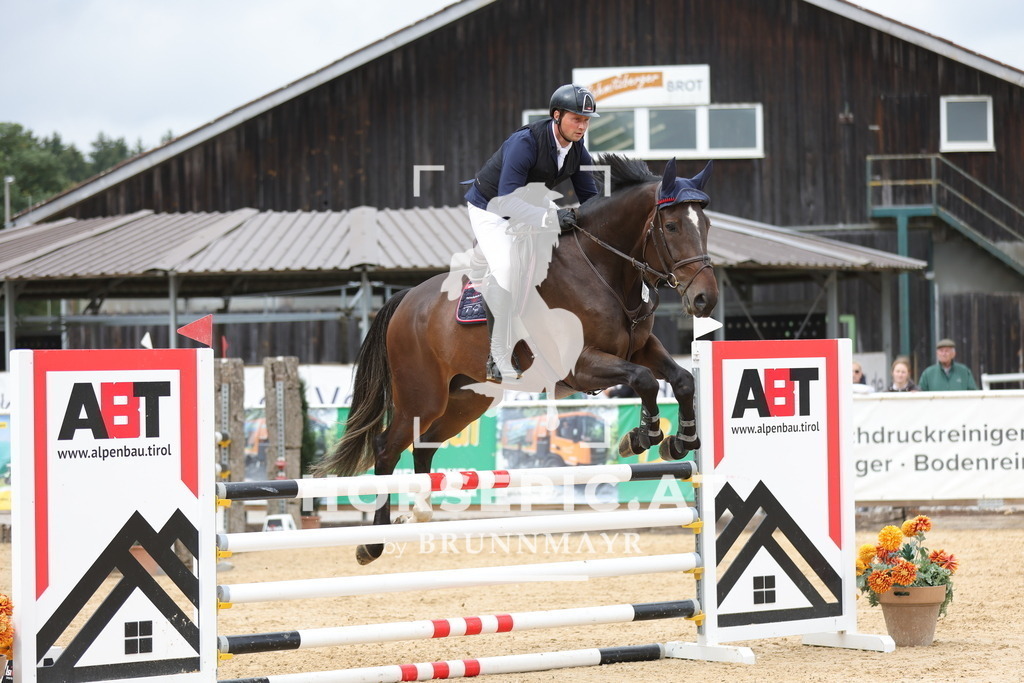 0P6A7638 | Willkommen bei Brunnmayr - Design & Fotografie – Ihrem Spezialisten für Reitturniere und Pferdeveranstaltungen in Oberösterreich, Salzburg und Bayern! Seit über 17 Jahren sind wir leidenschaftlich dabei.