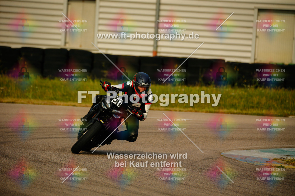 _MOT5146 | Hier findet Ihr Bilder von Touristenfahrten auf der Nürburgring Nordschleife oder von anderen Veranstaltungen die ich besucht habe. Viel Spass beim Durch Schauen 