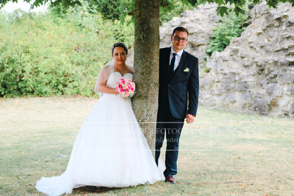 Hochzeit Danica _ Jan 26.08.22-32 | lanaschraderfotografie - Realisiert mit Pictrs.com