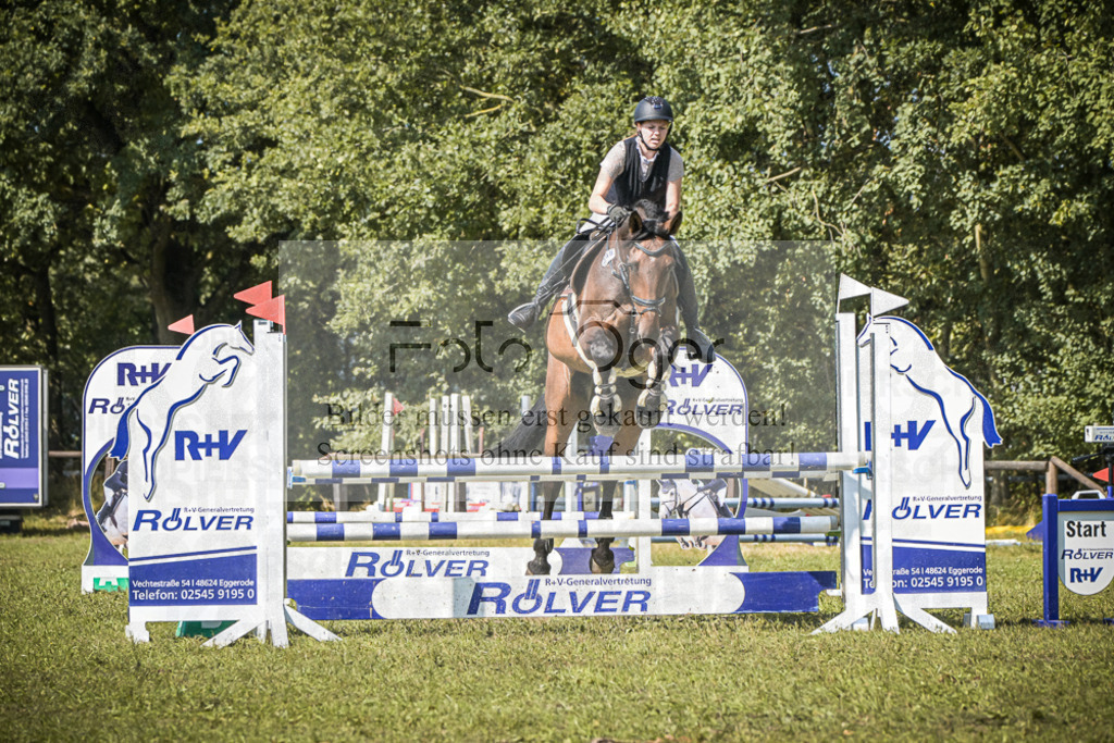 DOS_0524 | Entdecke hochwertige Reitturnierfotos von Foto Oger. Professionell, emotional und authentisch – jetzt Lieblingsmomente im Shop bestellen.Deutschlandweite Turnierfotografie. - Realisiert mit Pictrs.com