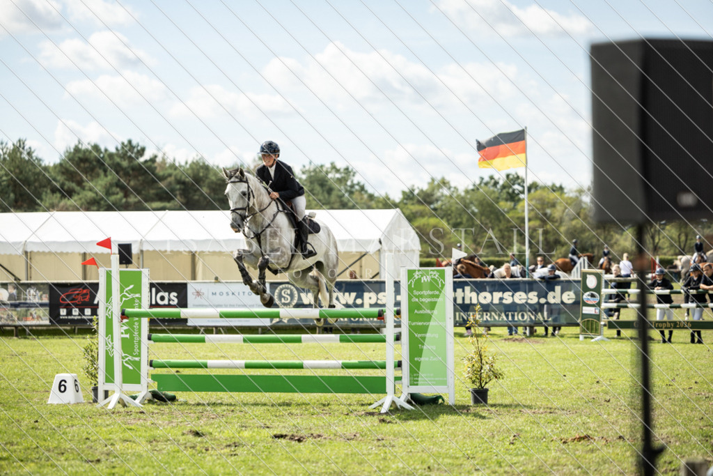 DK5A1790 | Isabel Marstall Fotografie - Realisiert mit Pictrs.com