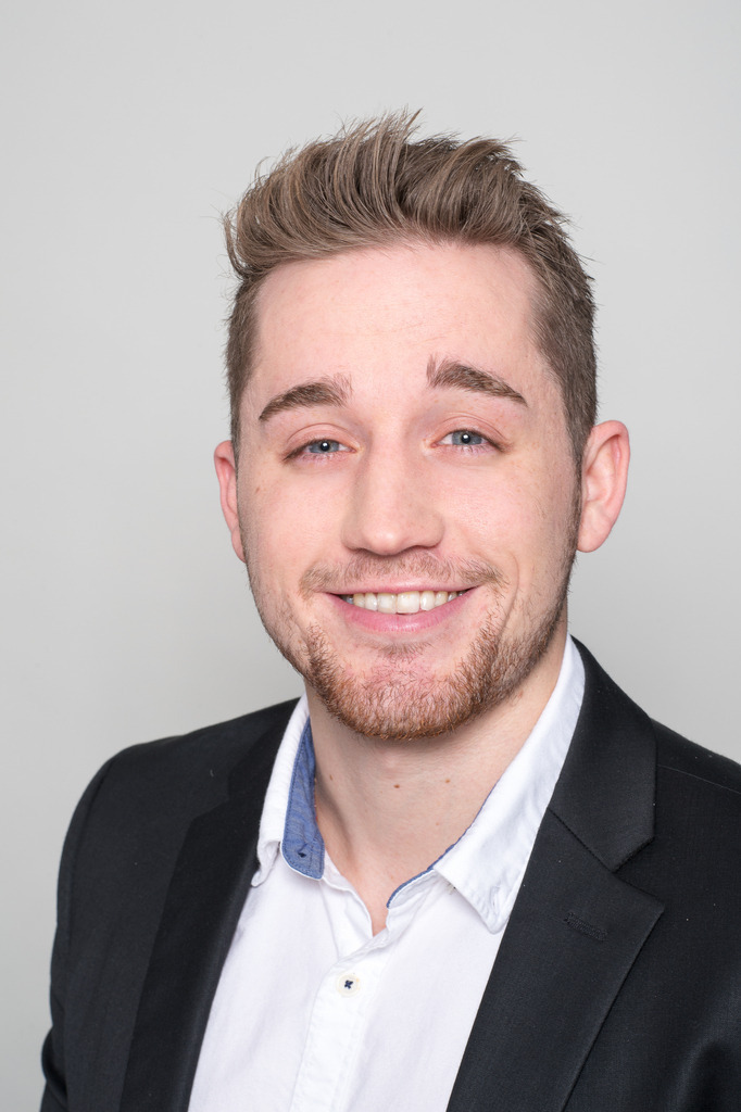 061BCD_Portraits2017-519 | Fotograf Köln - Realisiert mit Pictrs.com