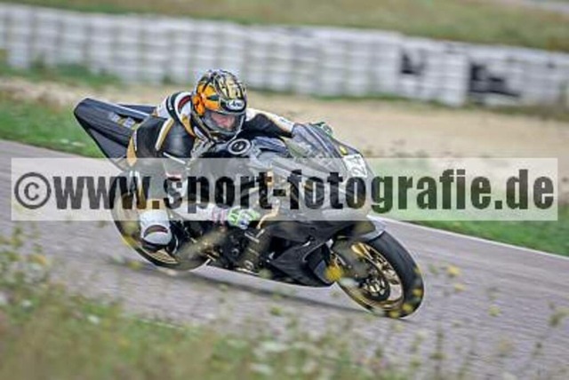 spof5467 | Professionelle Fotos von Sportveranstaltungen, aber auch Hochzeiten und anderen Events. - Realisiert mit Pictrs.com