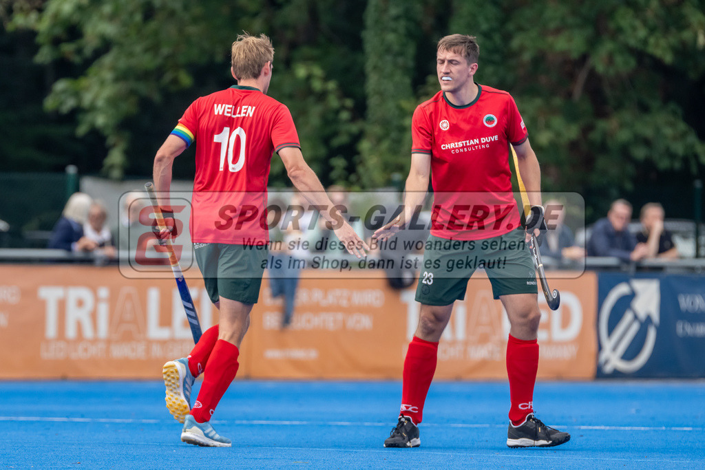 HK_20240915_106488 | 1. Bundesliga Herren Crefelder HTC - Uhlenhorst Mülheim am 15.9.2024 Crefelder HTC , CHTC, Krefeld , Niklas Wellen ( Crefelder HTC 10 ) , Boomes Anton ( Crefelder HTC #23 )