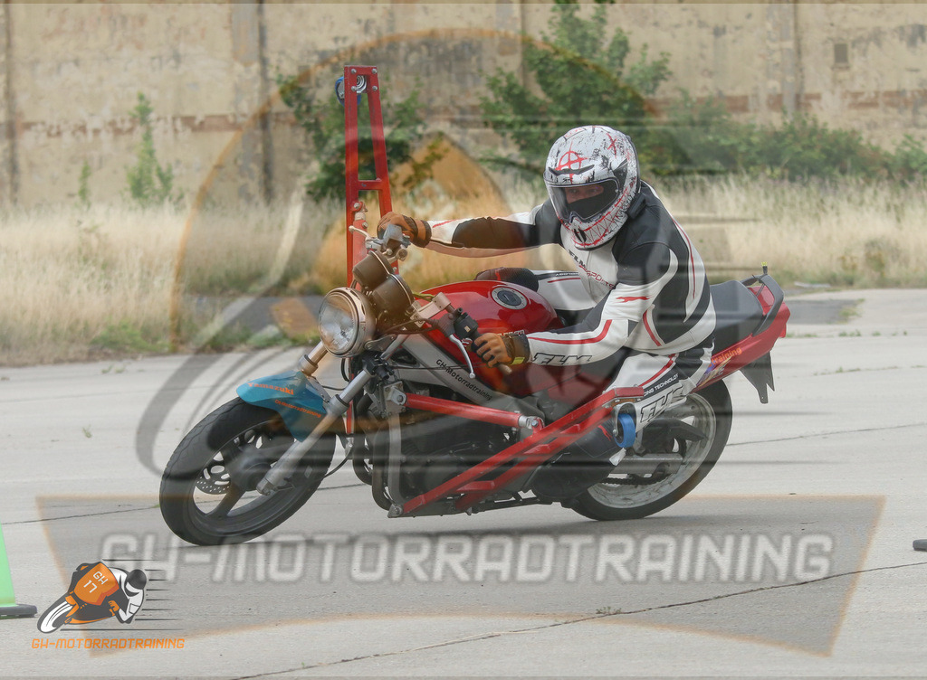 IMG_1781 | gh-motorradtraining-foto.de - Realisiert mit Pictrs.com