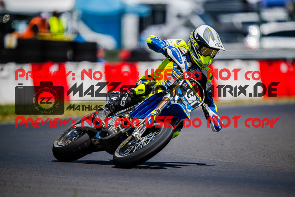 MaZZes_FotoMatrix_220702_8918 | S1