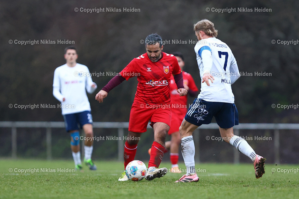 NH_TuSDassendorf_HT16_OberligaHamburg_06122025 | #28 Deran Toksöz (HT 16)Fußball I Herren I Gamesright Oberliga Hamburg I Saison 2025-2026  I 20. Spieltag I TuS Dassendorf - HT 16 I 06.12.2025 I Sportplatz Wendelweg