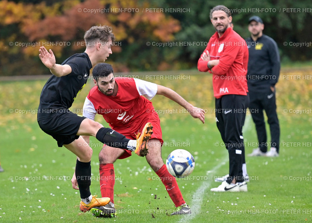20221023-2903-fuba-modau-bick-HEN-FOTO | 23.10.2022 Fussball Kreisoberliga Darmstadt Groß-Gerau Saison 2022 2023 SG Modau - SKG Bickenbach (0:0) v. li.  6 Cedric Hellbusch (Bickenbach) 10 Pedro Araujo da Silva (Modau) (Foto: Peter Henrich) - Realisiert mit Pictrs.com
