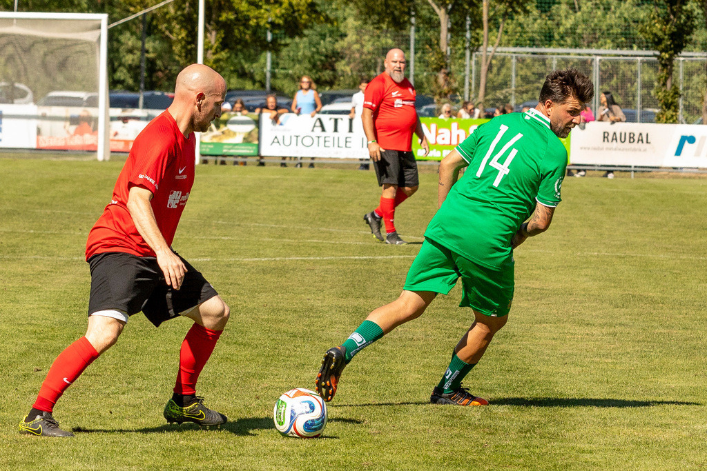 Spiel-0280_Legenden ASK-RAPID | Fotodoku 80 Jahre ASK-Loosdorf: Legendenmatch ASK-Loosdorf - Rapid WIENSponsoren, Mannschaften, Begrüßung, Interviews, das Spiel, Besucher, Fans, Stimmung.