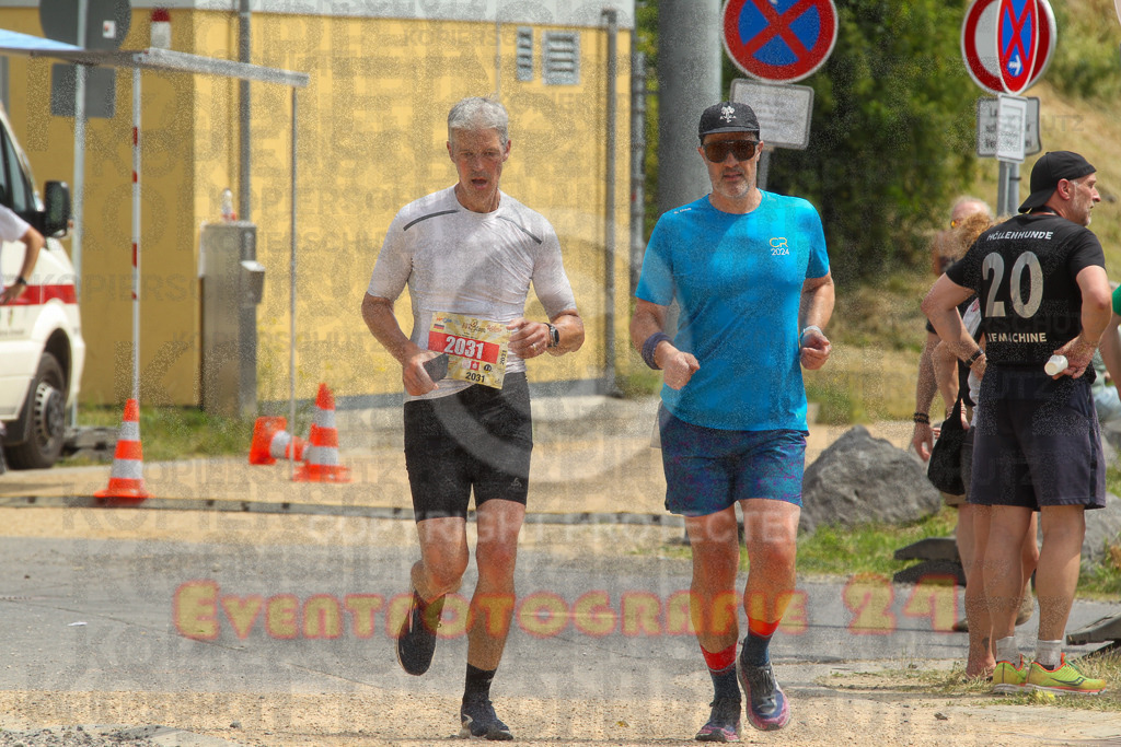 250614_1235_EV4_9941 | Sportfotografie im Rhein-Sieg Kreis, Köln, Bonn, NRW, Rheinland Pfalz, Hessen, etc. Unser Tätigkeitsfeld umfasst den Laufsport vom Volkslauf über den Marathon, Duathlon, Triathon bis zum Ultralauf wie Kölnpfad Ultra oder Schindertrail.