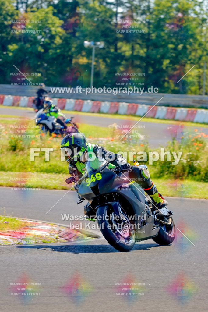 _MOT9161 | Hier findet Ihr Bilder von Touristenfahrten auf der Nürburgring Nordschleife oder von anderen Veranstaltungen die ich besucht habe. Viel Spass beim Durch Schauen 