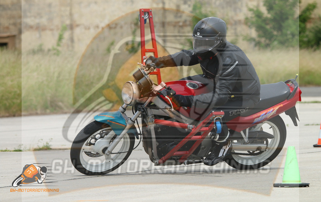 IMG_0275 | gh-motorradtraining-foto.de - Realisiert mit Pictrs.com