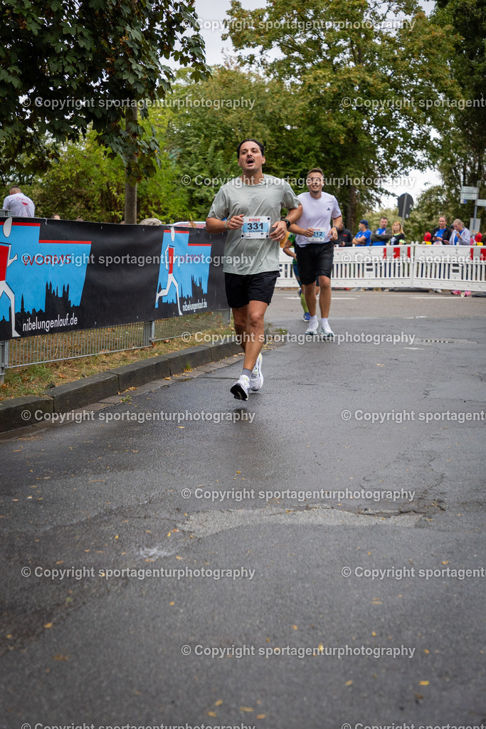 23. Wormser Nibelungenlauf | Halbmarathon - Realisiert mit Pictrs.com