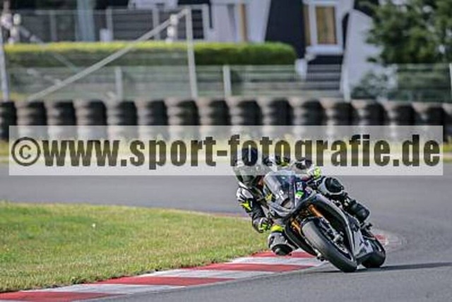 spof1191 | Professionelle Fotos von Sportveranstaltungen, aber auch Hochzeiten und anderen Events. - Realisiert mit Pictrs.com