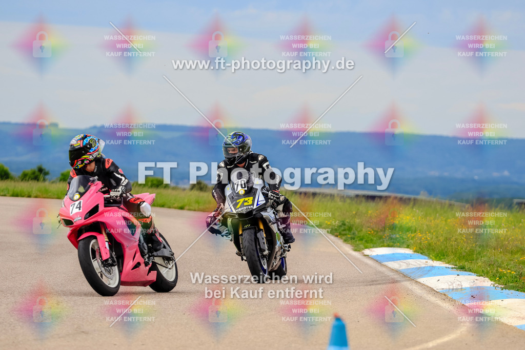 MotoTeam-2407 | Hier findet Ihr Bilder von Touristenfahrten auf der Nürburgring Nordschleife oder von anderen Veranstaltungen die ich besucht habe. Viel Spass beim Durch Schauen 