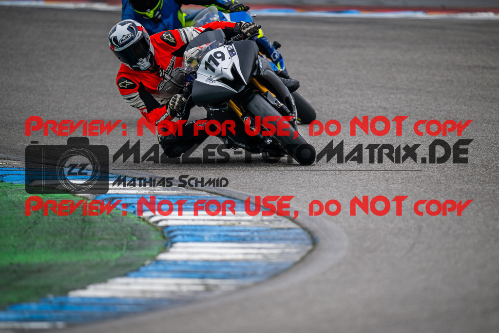 MaZZes_Fotomatrix_20240317_6007705_3132 | Fotograf Mathias Schmid
Sportfotograf,
Eventfotograf,
Hochzeitsfotograf,
Portraitfotograf