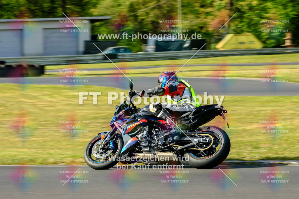 _OTO1239 | Hier findet Ihr Bilder von Touristenfahrten auf der Nürburgring Nordschleife oder von anderen Veranstaltungen die ich besucht habe. Viel Spass beim Durch Schauen 