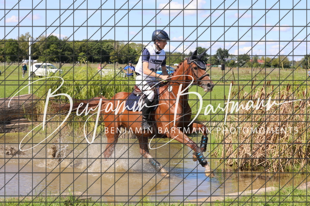 AZ2A9662 | Benjamin Bartmann Photomoments