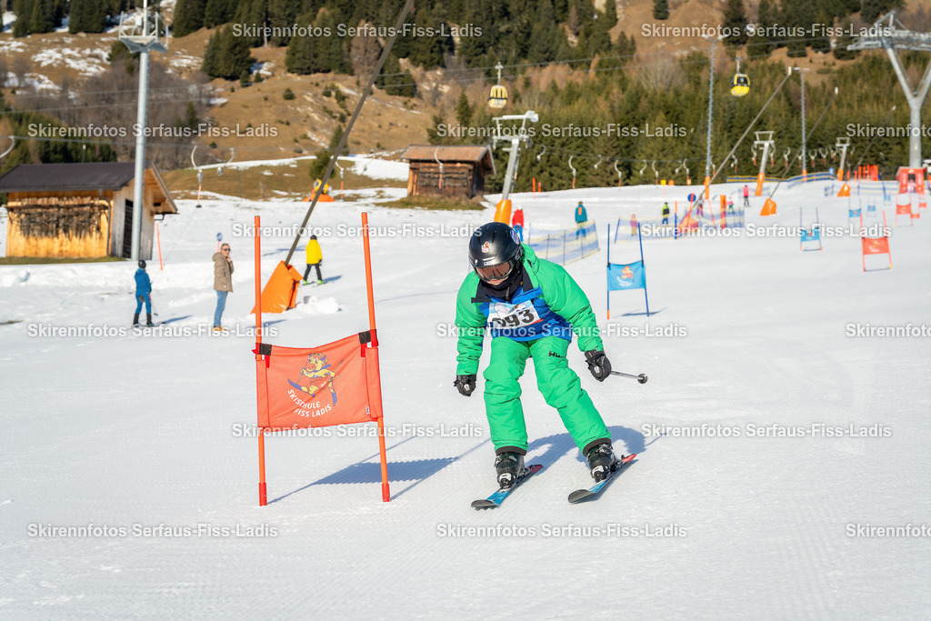 SRF_12.12.2025 0095 | SRF_12.12.2025 0095 - Realisiert mit Pictrs.com