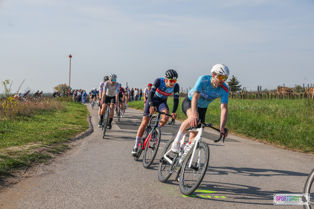 007A8737 | Neusiedlersee Radmarathon #neusiedlerseeradmarathon #neusiedlersee #nrm26 #yourpictrs #sportshot_your_pictrs