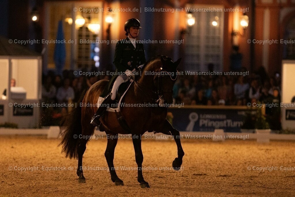 20230528_Flutlicht-Kür_0242 | equistock