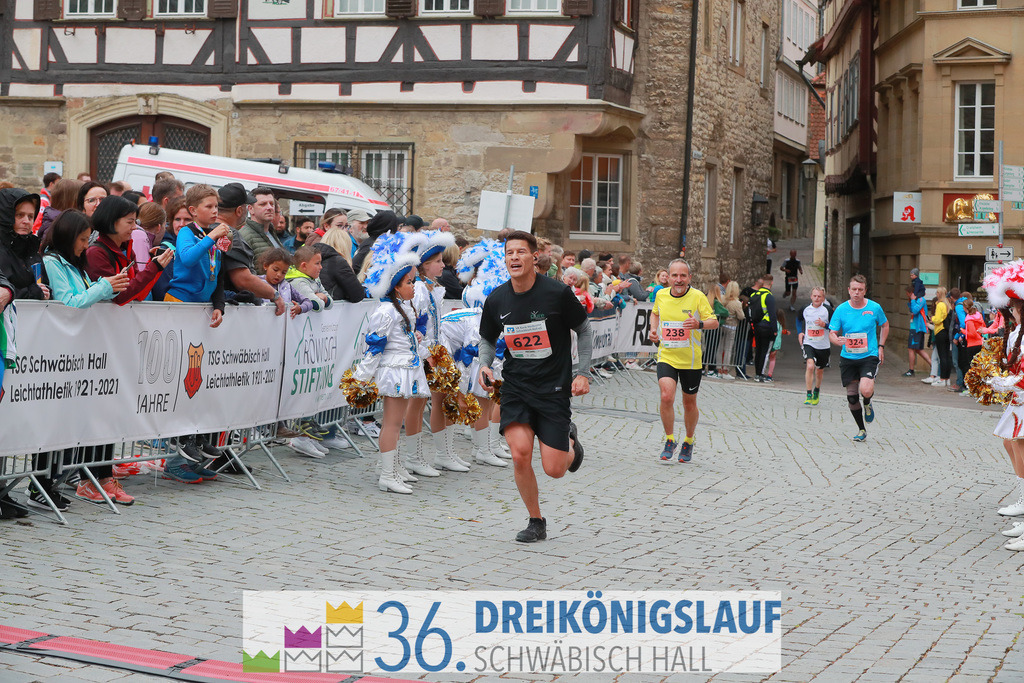 VR Bank Hauptlauf 10km | 3königslauf 2022 VR Bank Hauptlauf - Realisiert mit Pictrs.com