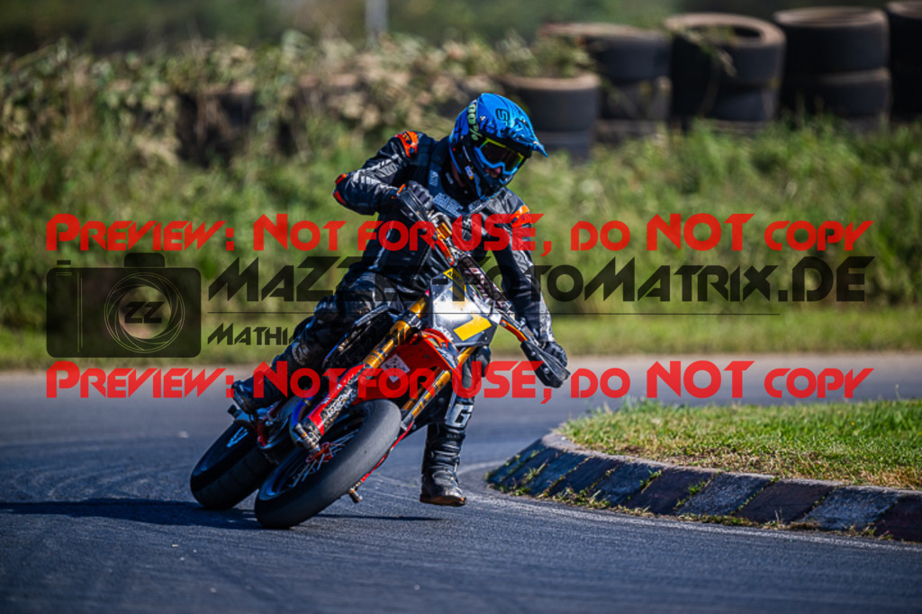 MaZZes_FotoMatrix_230916_3890 | S2