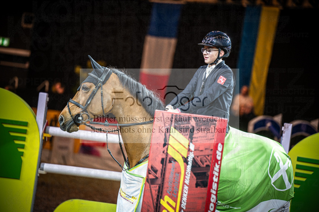DOS_0060 | Entdecke hochwertige Reitturnierfotos von Foto Oger. Professionell, emotional und authentisch – jetzt Lieblingsmomente im Shop bestellen.Deutschlandweite Turnierfotografie. - Realisiert mit Pictrs.com
