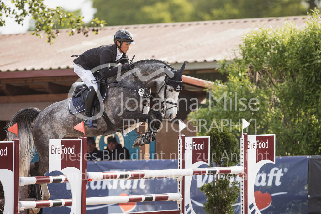250506_Mühlen_SprPf-M-518 | Deine schönsten Turniermomente als professionelle Fotos! Entdecke hochwertige Pferdesport-Fotografie im Online-Shop. Jetzt Fotos finden & bestellen!