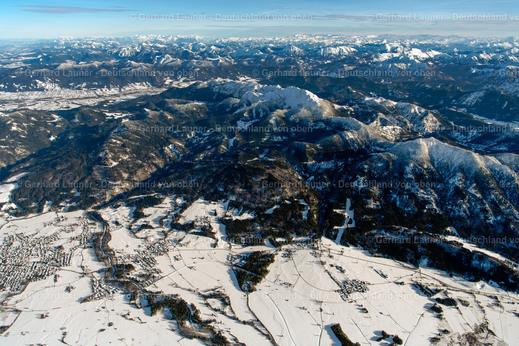 3900332 | Blick über die Alpen von Benediktbeuren Richtung Osten