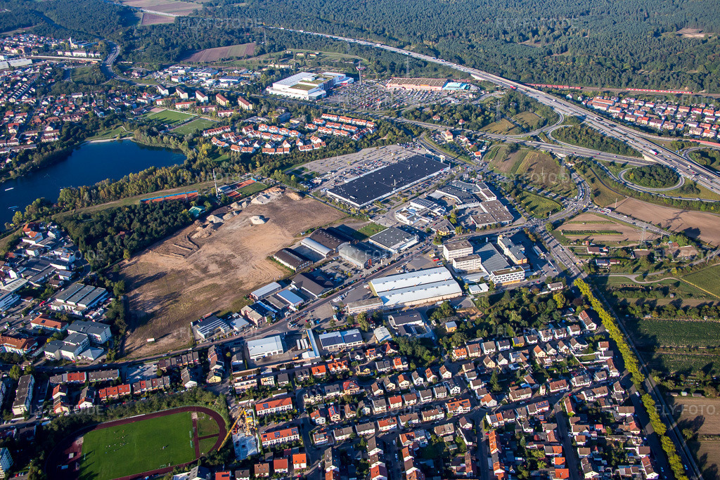 Luftbild: Neubau- Baustelle im Gewerbegebiet Schütte-Lanz-Park in Brühl im Bundesland Baden-Württemberg in Deutschland. Foto: IMG_072985.jpg vom 23.09.2014 durch Werner Riehm/FLY-FOTO.de