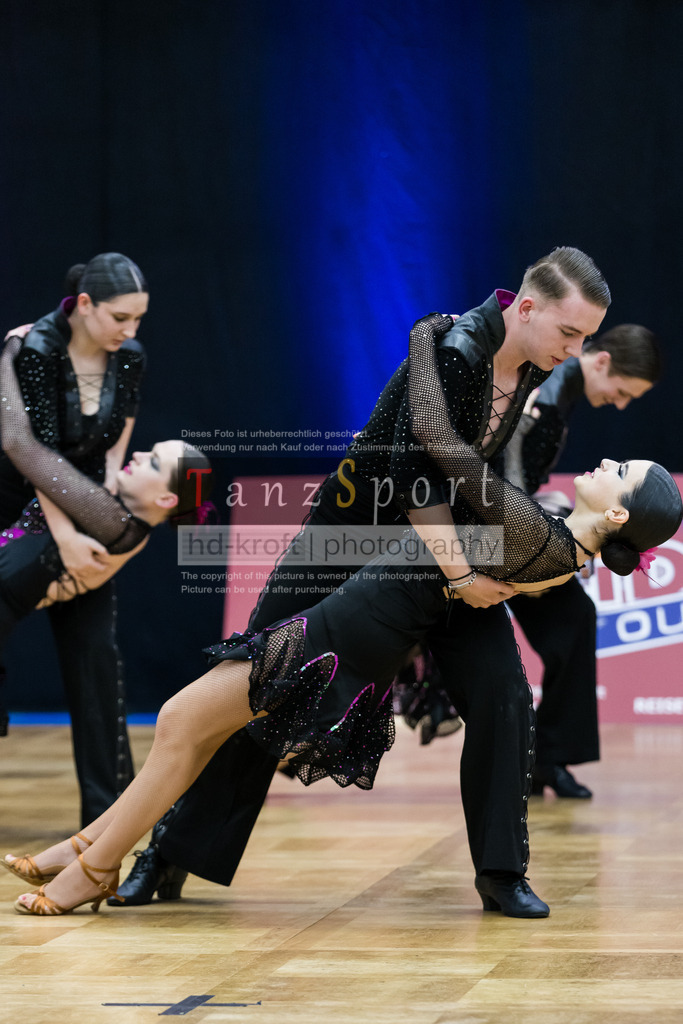 202603145_LL_Lat-Formationen_Nbg_4944 | Tanzsportbilder, Standardtanz, Lateintanz, WDSF, DTV, LTVB, dancecomp, goc, hessen tanzt, blaues band der spree, walzer, tango, wiener walzer, slowfox, quickstepp, samba, rumba, cha-cha-cha, paso doble. jive, hd-kroft photography, turniertanzsport
