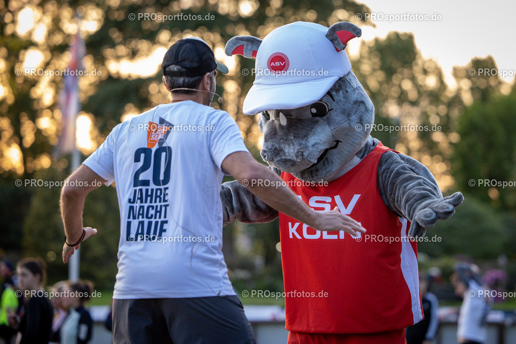 20. OBI Nachtlauf des ASV Koeln, 17.05.2023 | Koeln, 17.05.2023: Impressionen vom 20. OBI Nachtlauf des ASV Koeln rund um den Tanzbrunnen. Foto: Beautiful Sports Pressefotoagentur (www.beautiful-sports.com)