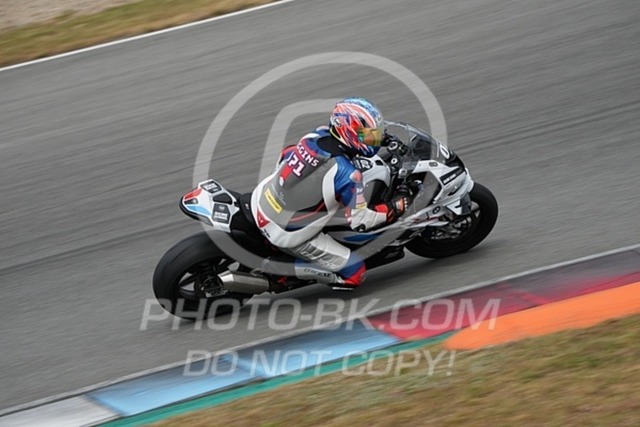 2024_08_02_PBK_14120 | Sportfotografie; SlowMotion; Video; Rennstrecke; Hafeneger; Speer; Racing; RSE; BMW; CBO; Trackday; Motorsportarena; Hockenheimring; Brno; Most; Barcelona; Valencia