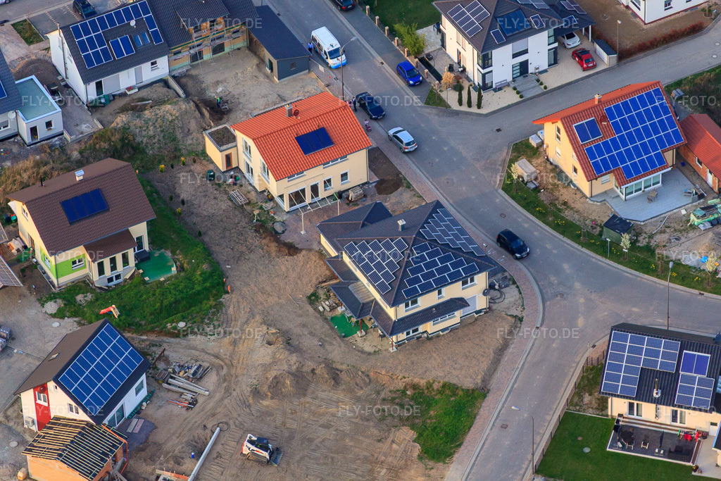 Luftbild: Voegelring x Eulenweg in Jockgrim im Bundesland Rheinland-Pfalz in Deutschland. Foto: IMG_63376.jpg vom 28.03.2014 durch Werner Riehm/FLY-FOTO.de