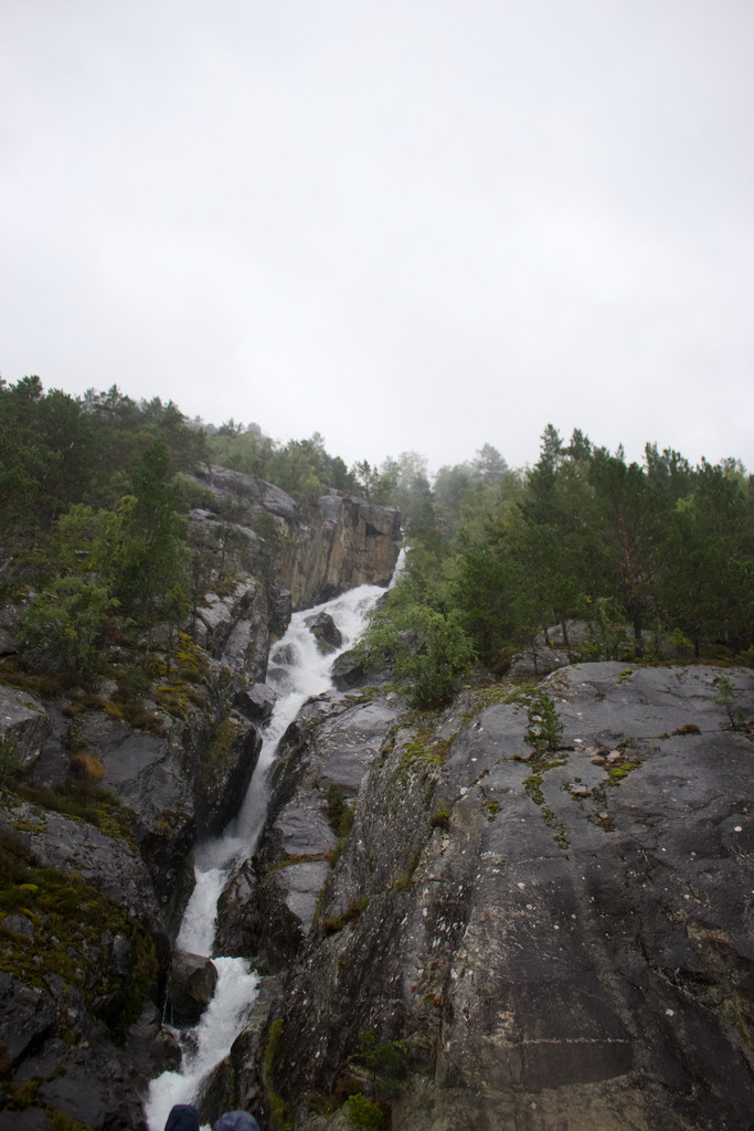 Wasserfall nach starkem Regen | Landschaftsbilder-MV - Realisiert mit Pictrs.com