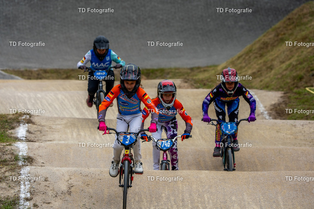BayBMX2026-06204 | Fotogalerie von Thomas Dettweiler mit Eventbildern und lizenzfreien Fotos. Perfekt als Wandbild, für Büro, Website oder private Nutzung. - Realisiert mit Pictrs.com