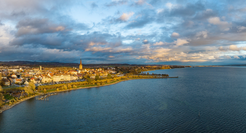 Radolfzellbilder_00269 | Die Stadt Radolfzell im Abendlicht - Realisiert mit Pictrs.com
