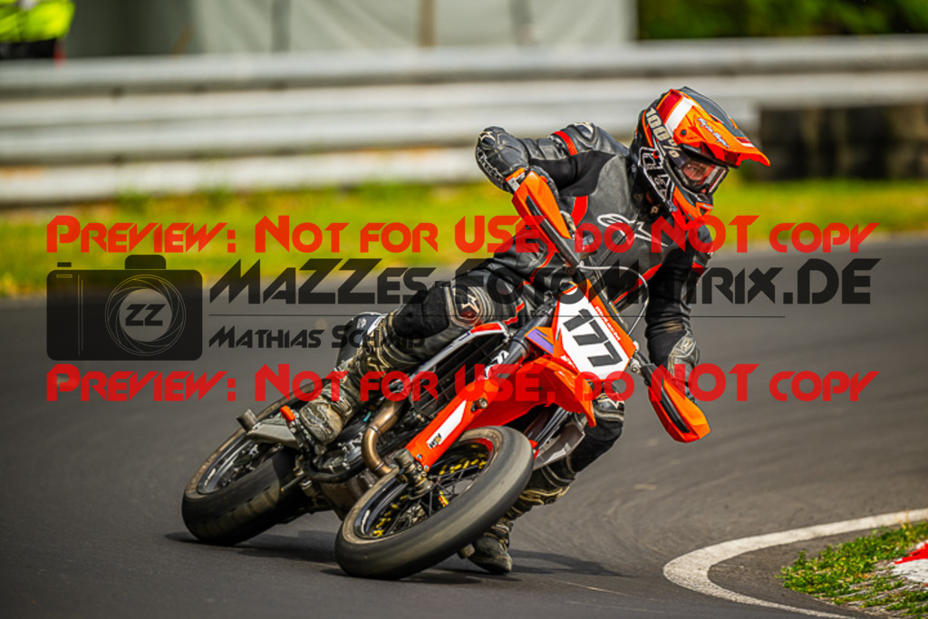 MaZZes_FotoMatrix_230701_8791 | S4